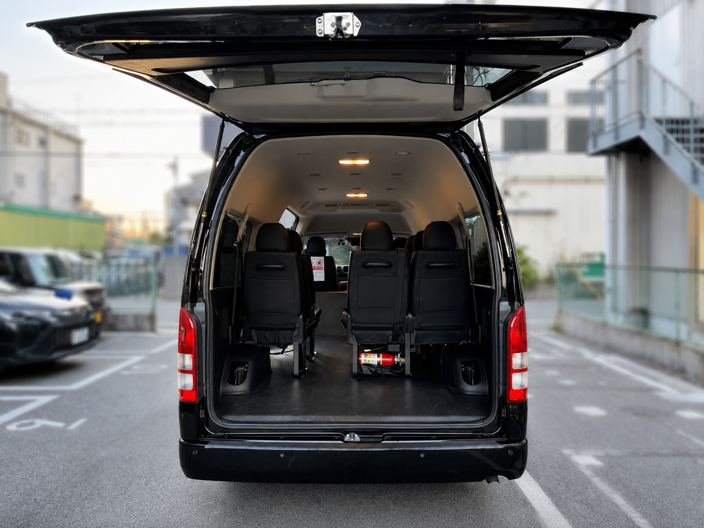 KZ Kanko chauffeur vehicle